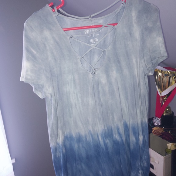 American Eagle soft and sexy shirt - Picture 2 of 2